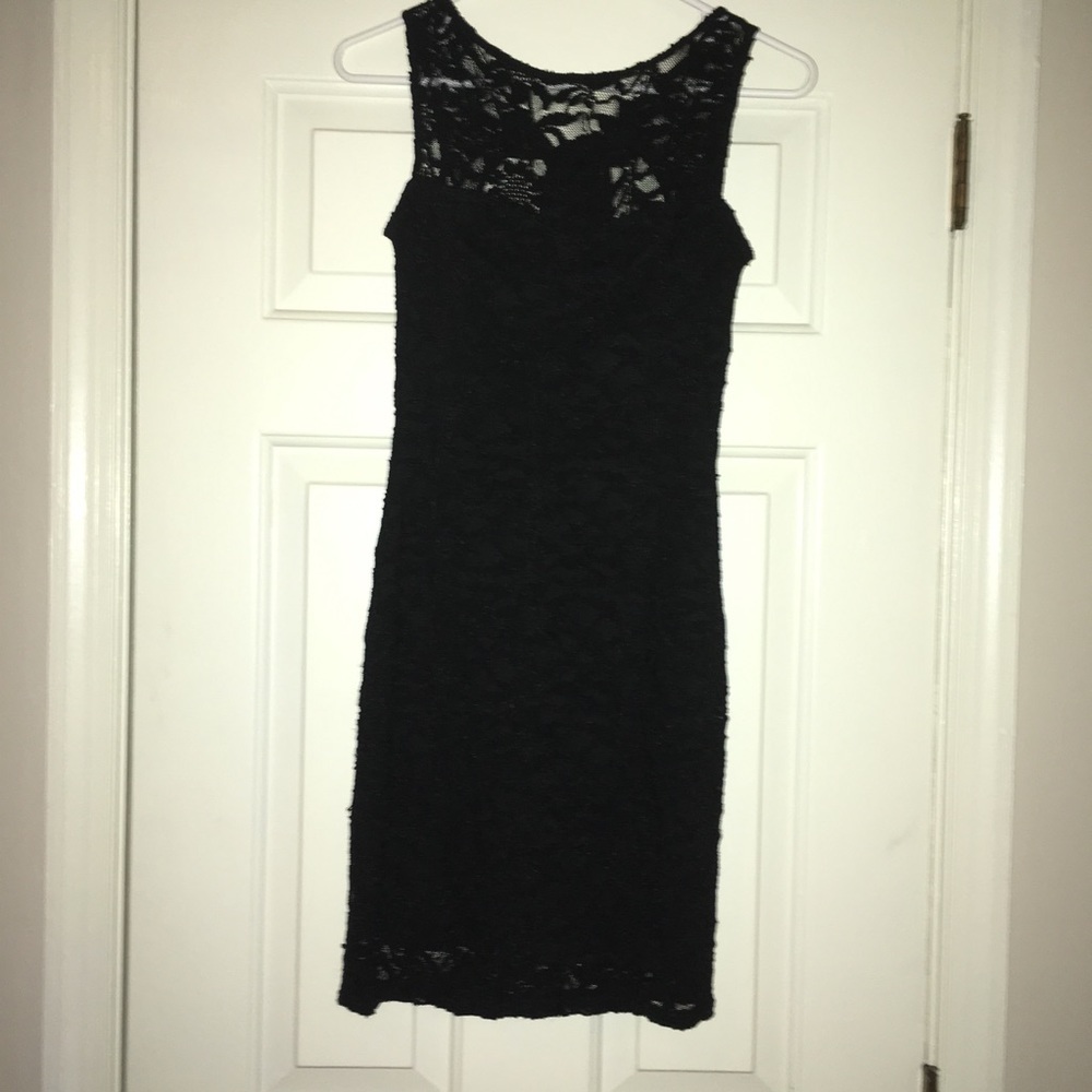 Lace black dress, lace and ties in the back